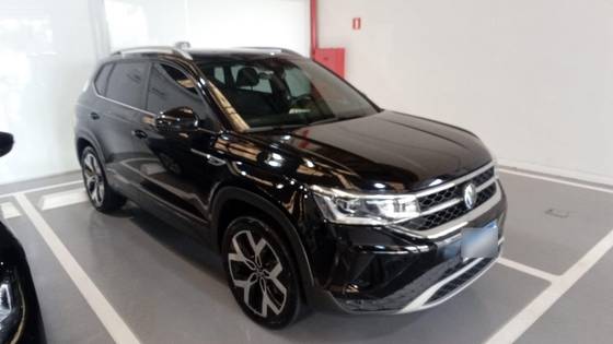 VOLKSWAGEN TAOS 1.4 250 TSI TOTAL FLEX HIGHLINE AUTOMÁTICO